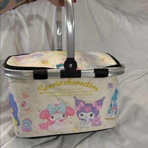 Sanrio collapsible insulated picnic basket